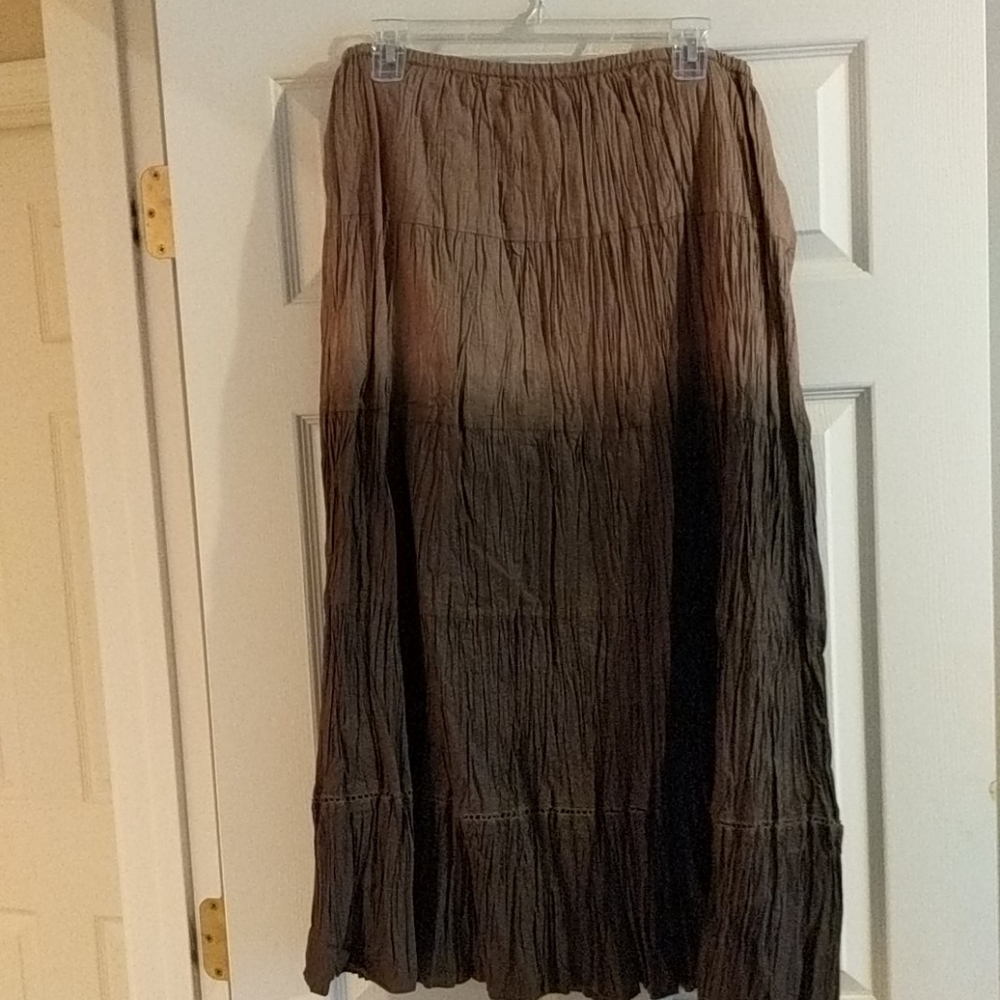 Size L Cotton skirt in different shades of brown